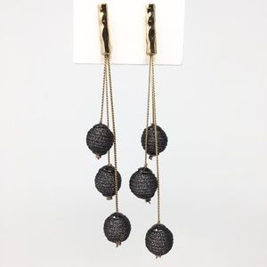 NahMu Dangle 3 Ball Earrings